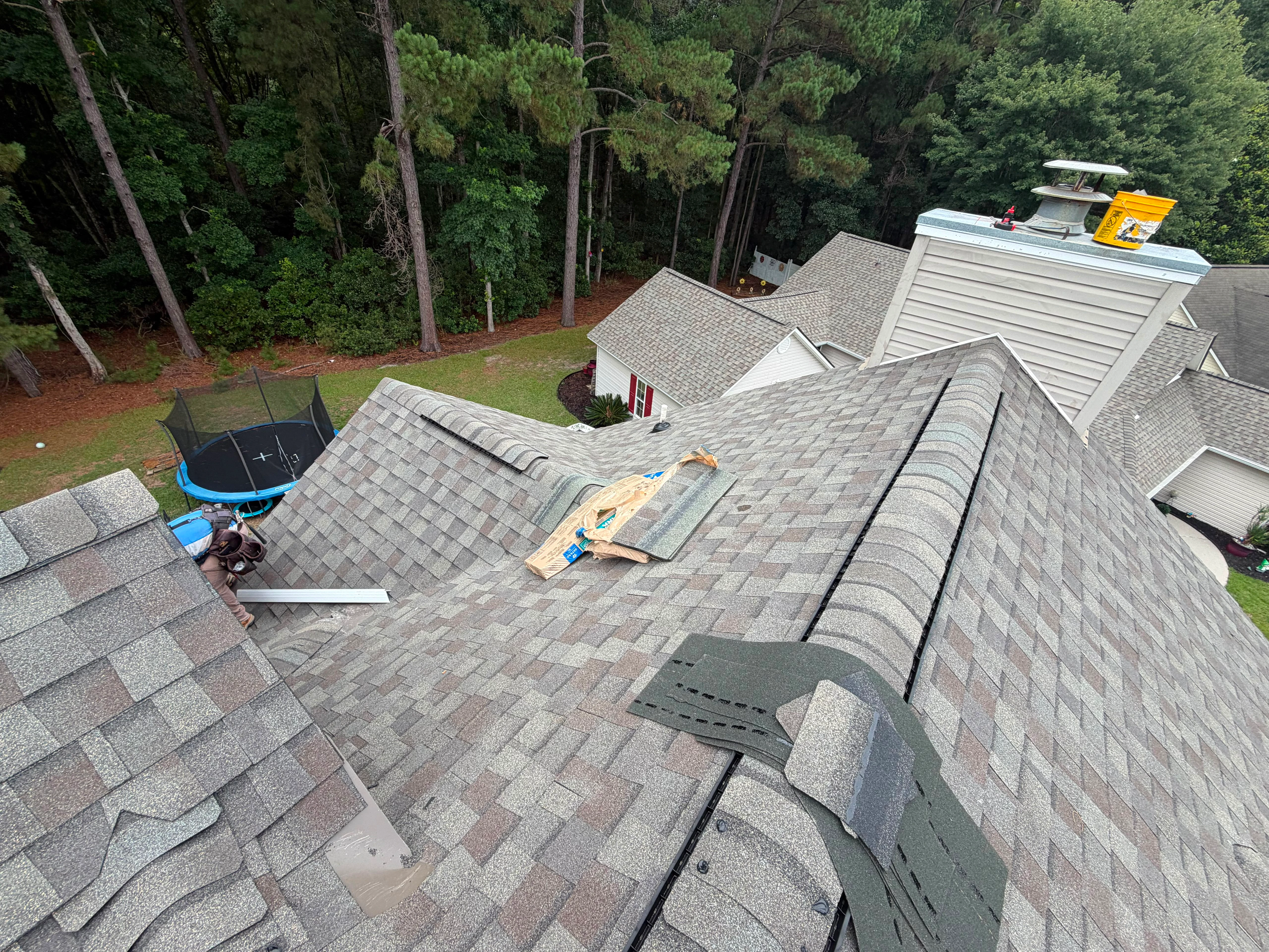 Newly installed CertainTeed architectural shingle roof by JJ Roofing in the South Carolina Lowcountry