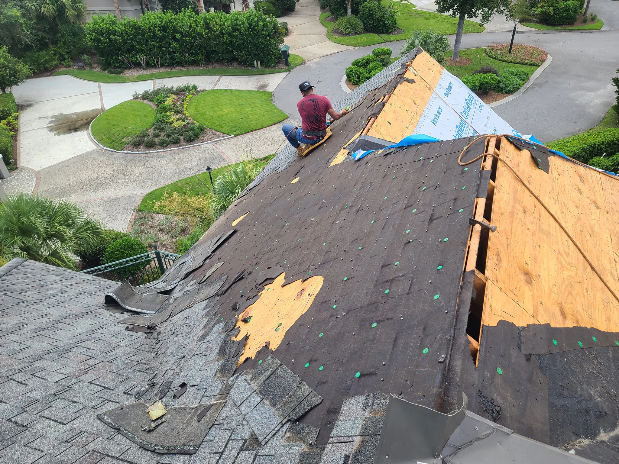 JJ Roofing crew completing a full roof tear-off and re-roof on a Savannah, Georgia home